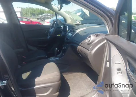 2016 Chevrolet Trax 1Ls z USA, uszkodzony, nr VIN KL7CJKSB9GB706383